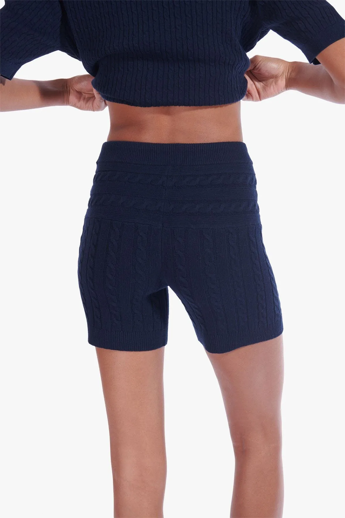 ARDEN SHORT | NAVY