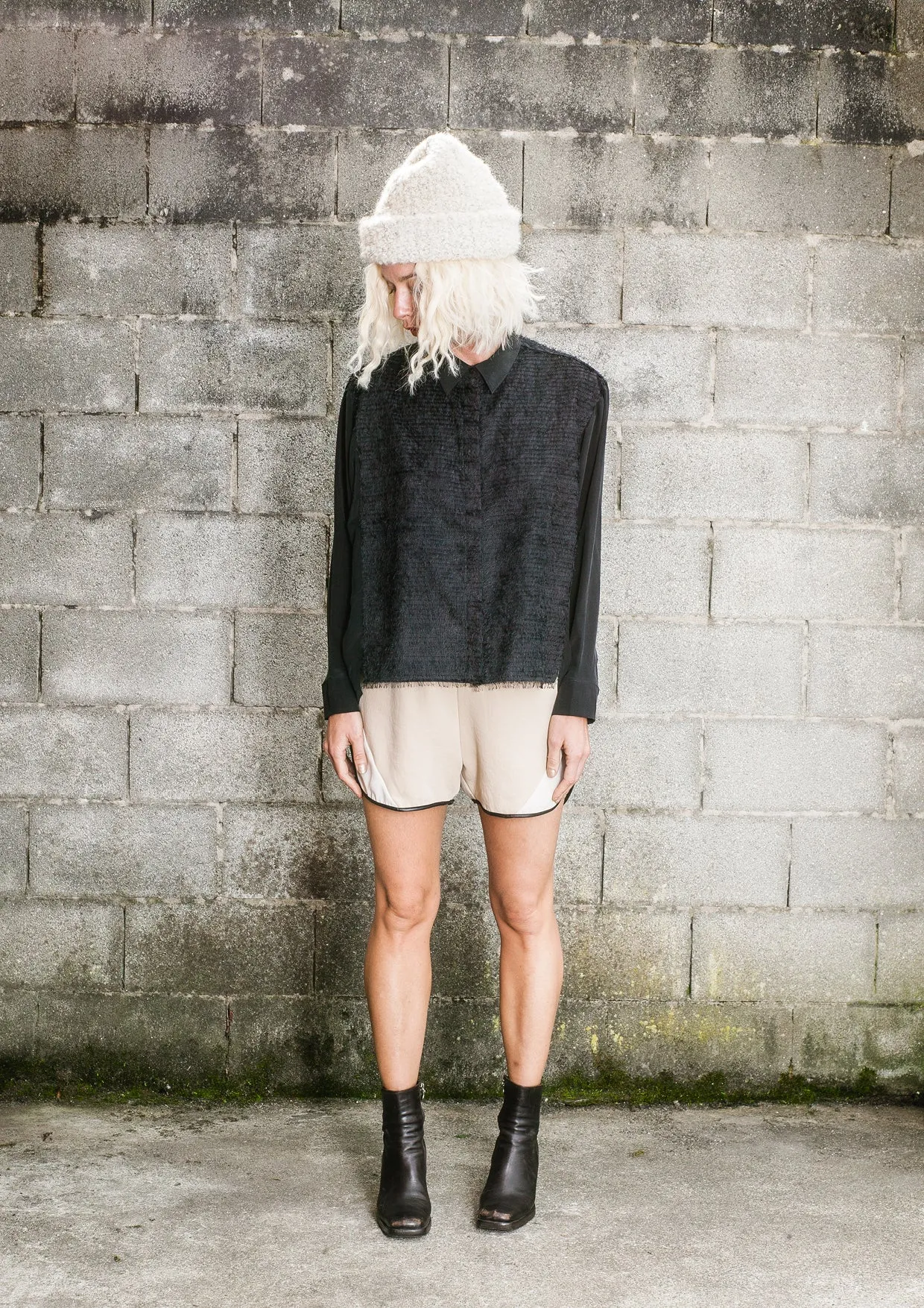 SHORTS - PATCHWORK beige/black/white