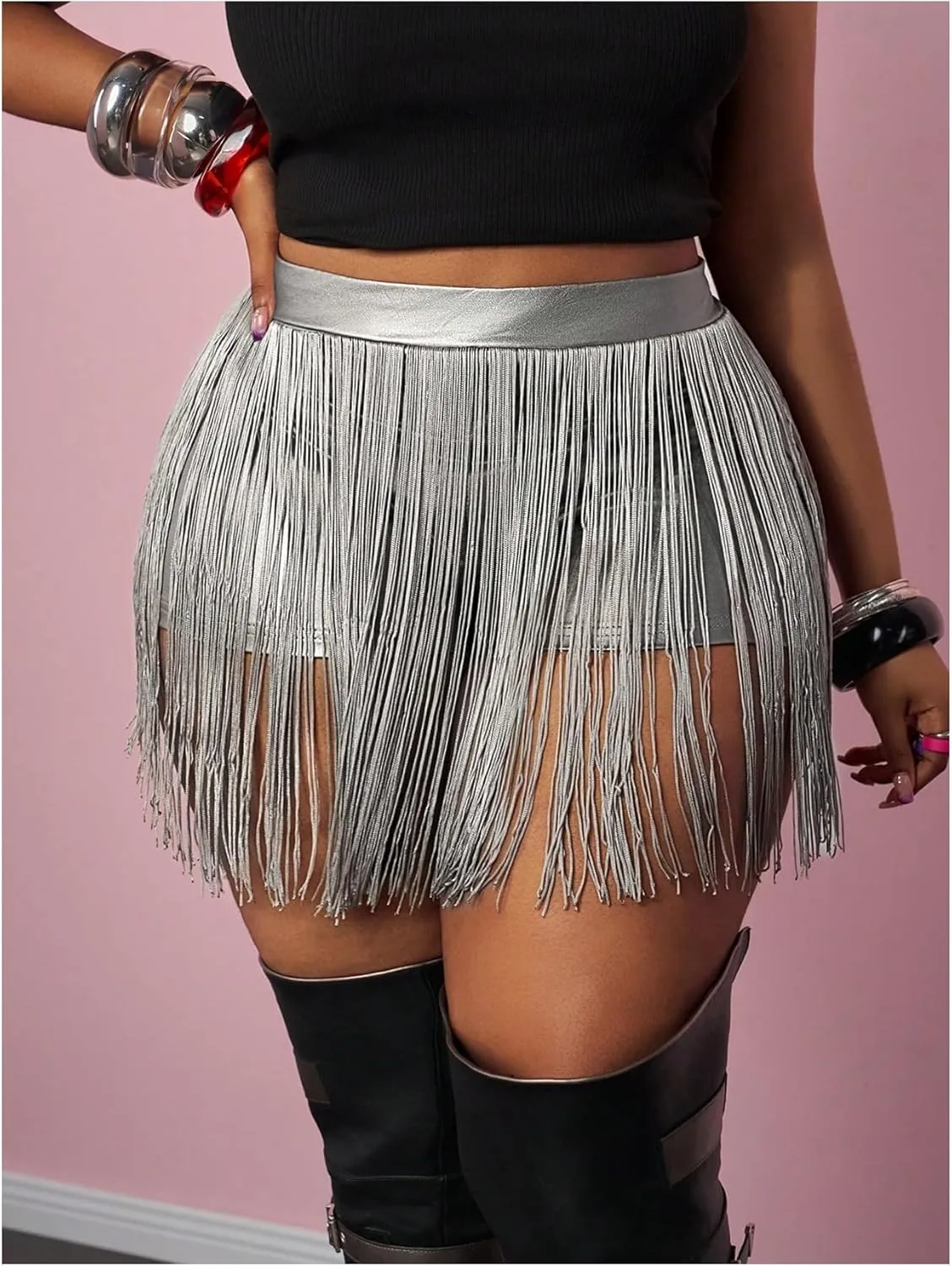 WDIRARA Women's Plus Size PU Leather Shorts High Waisted Tassel Trim Party Club Fringes Shorts Cowgirl